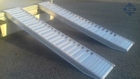 Aluminium Auffahrrampen L: 3500, B: 480 , Traglast bis 8.500 Kg