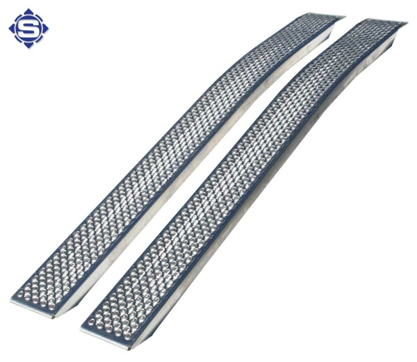 Aluminium KFZ-Verladeschienen / Auto-Auffahrschienen ohne Rand zum Verladen  von PKWs - Breite 215mm