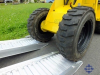 Aluminium Auffahrrampen L: 350, B: 400, H: 125 mm Achsabstand - Traglast: 1,0/1,25/1,5m - 3200/3500/3900 Kg